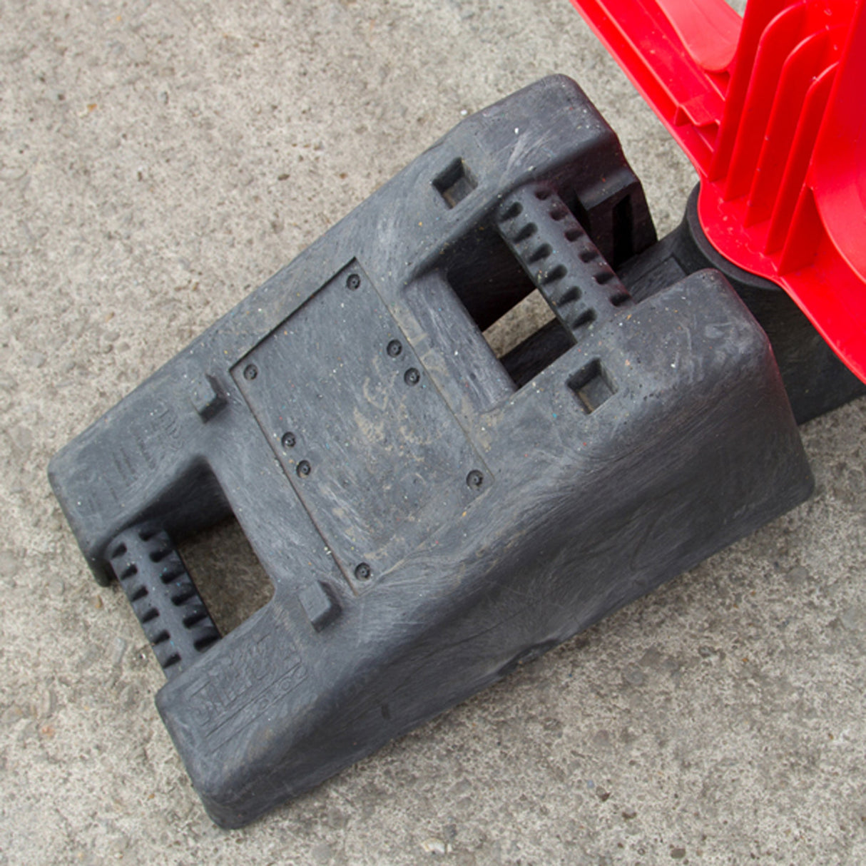 JSP Surefoot Bloc for Titan and Frontier Barriers