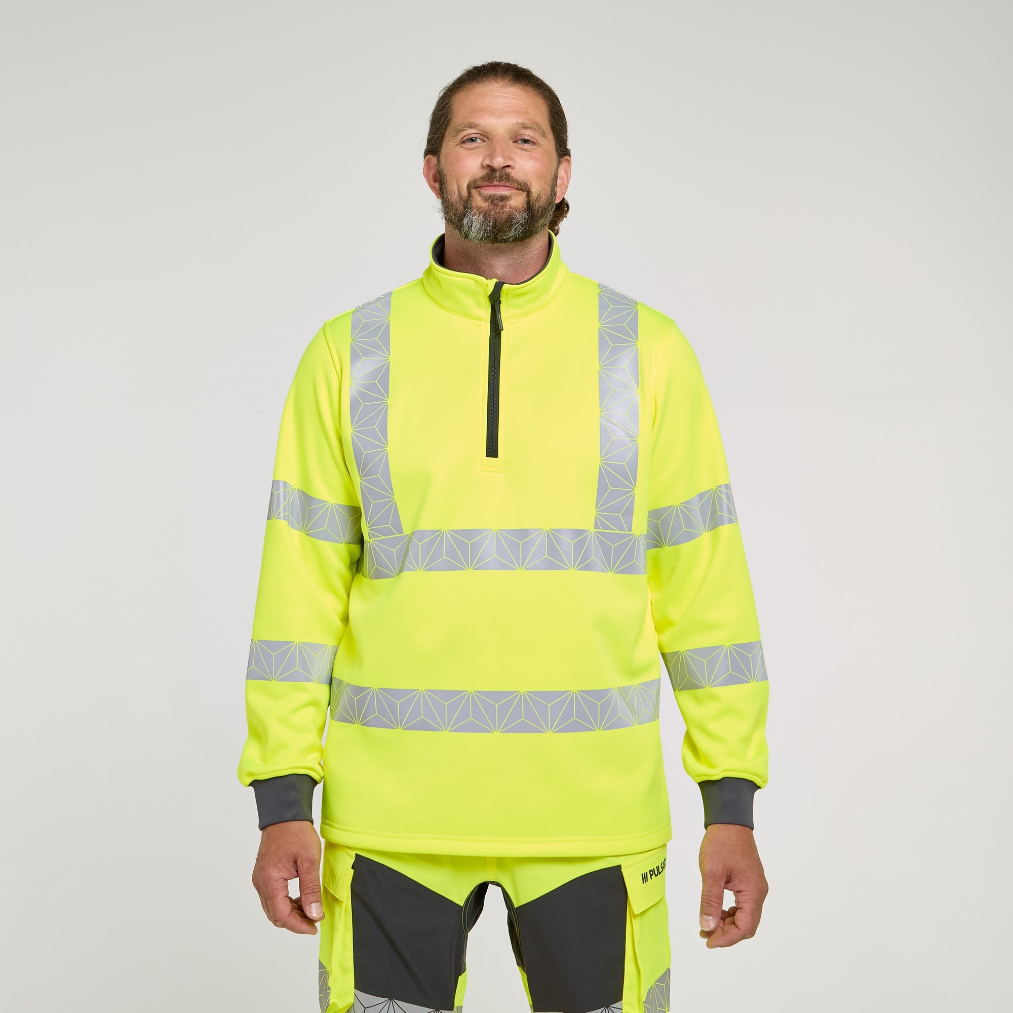 Pulsar Quarter-Zip Yellow