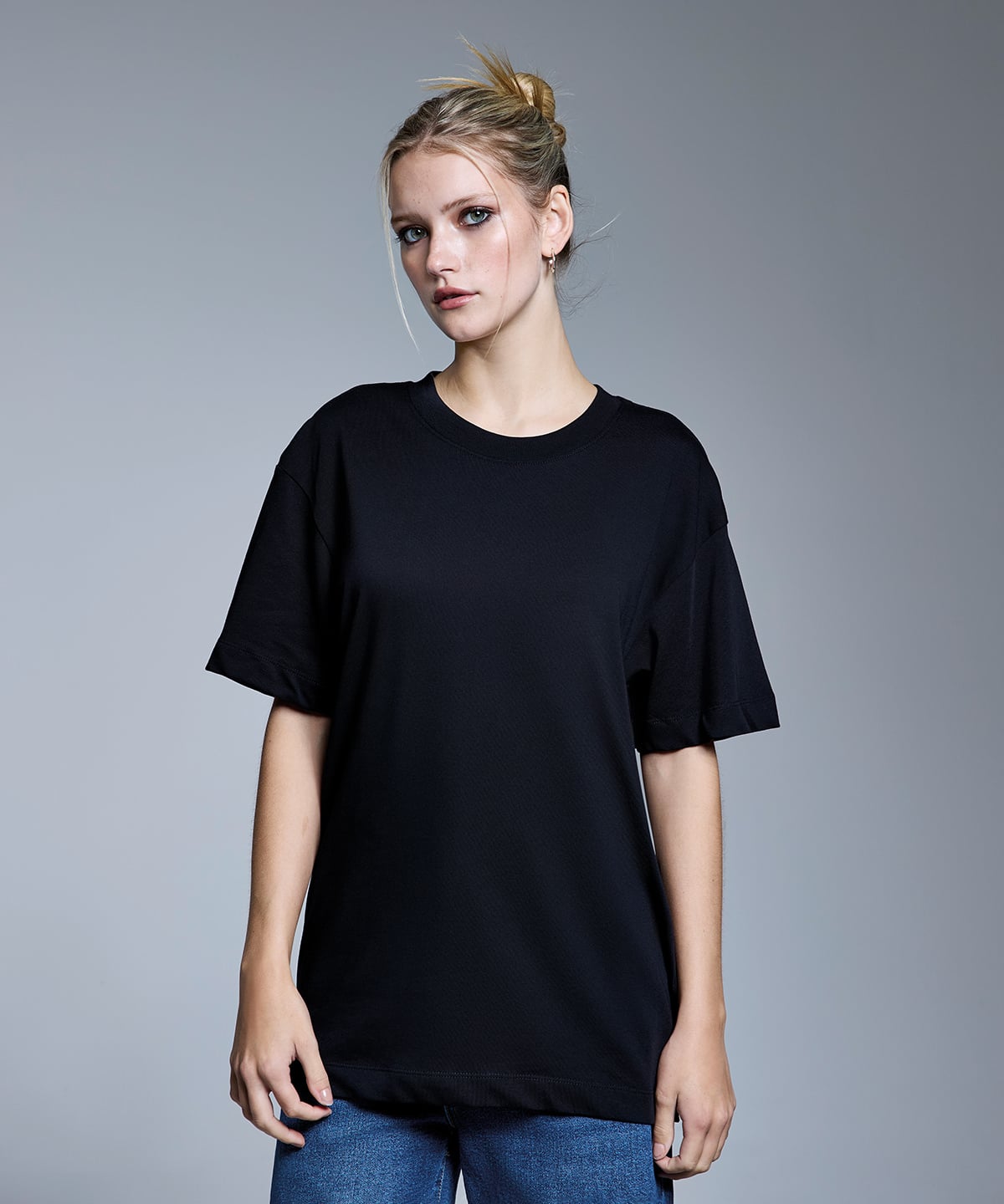 Anthem AM018 Anthem Amplify Heavyweight T-Shirt