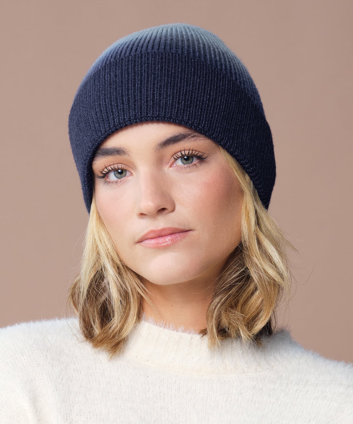 Beechfield BC533 Dip-Dye Beanie