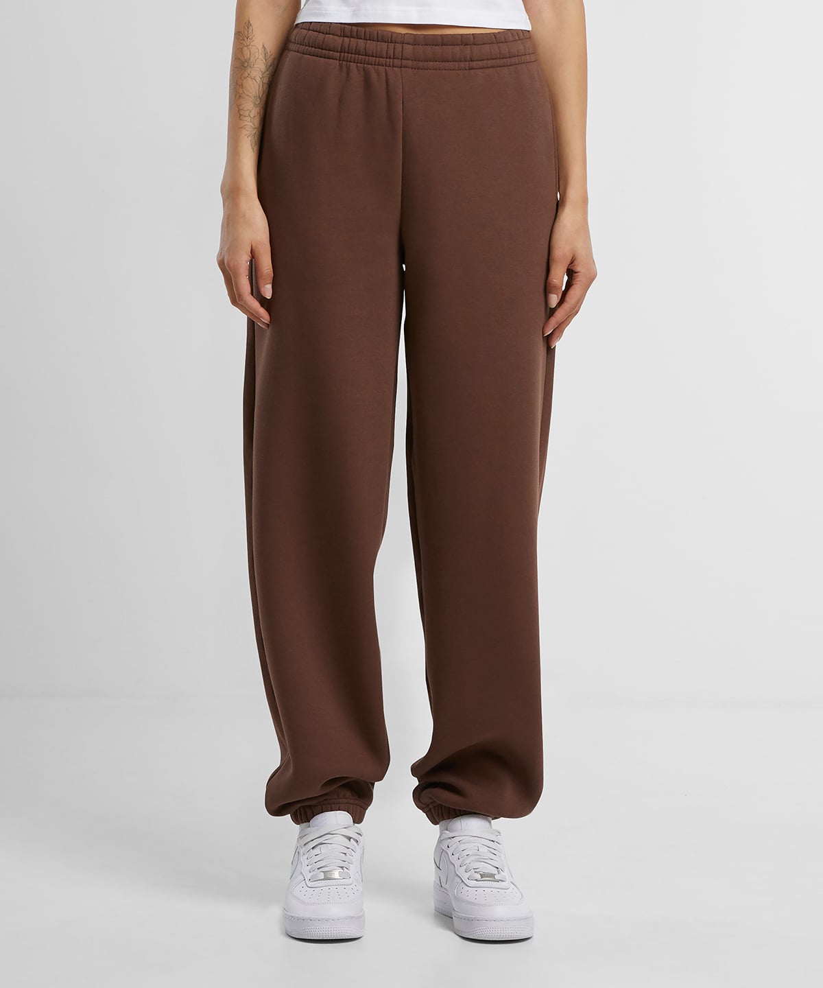 Build Your Brand BY291 Women’s Fluffy Sweatpants