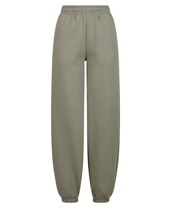 Build Your Brand BY291 Women’s Fluffy Sweatpants