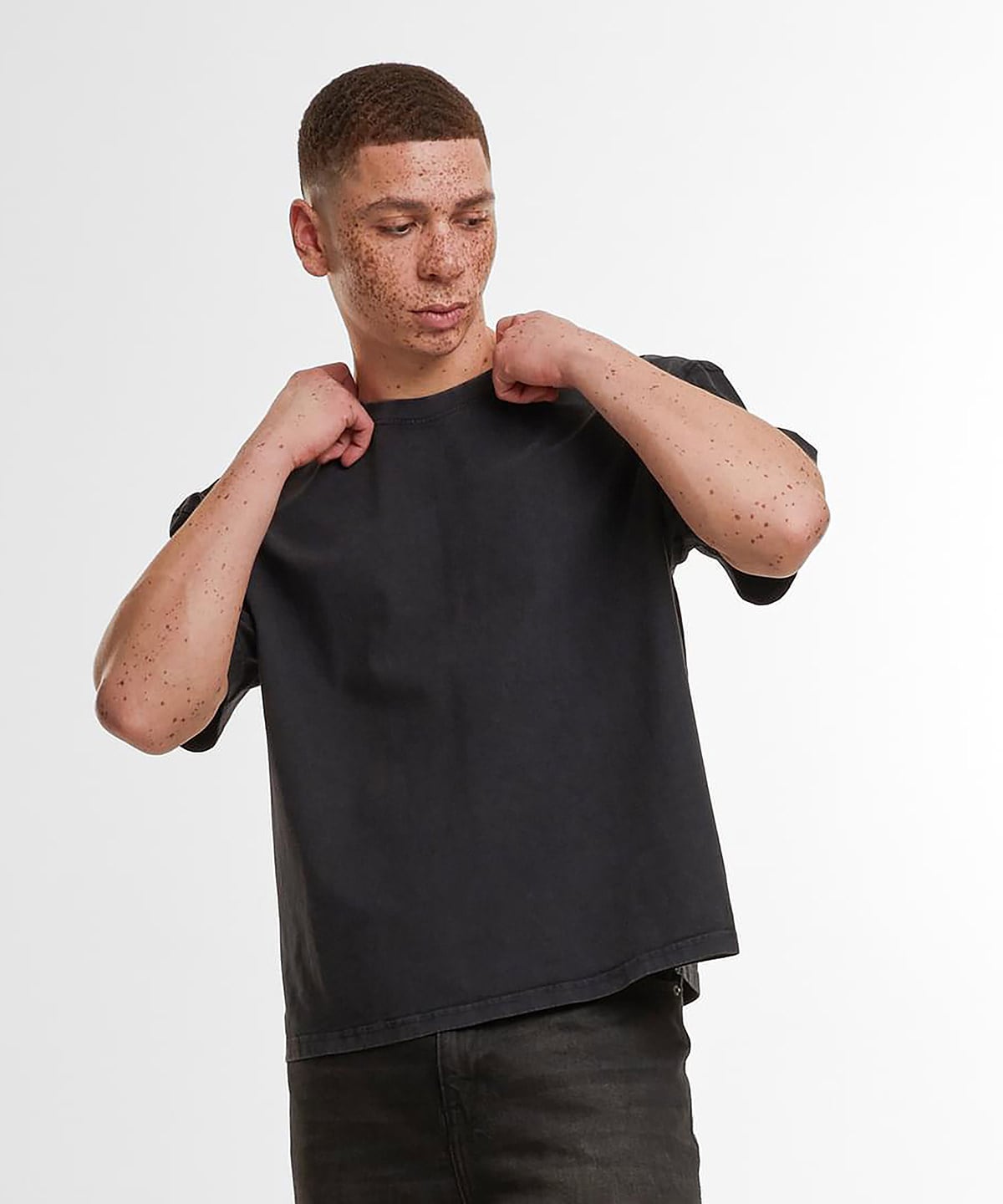 Build Your Brand BY435 Vintage Cropped Heavy Oversized Tee