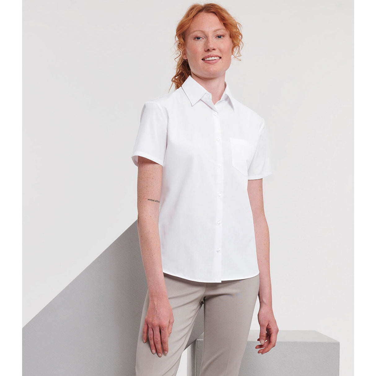 Russell Collection Women's Short Sleeve Polycotton Easycare Poplin Shirt