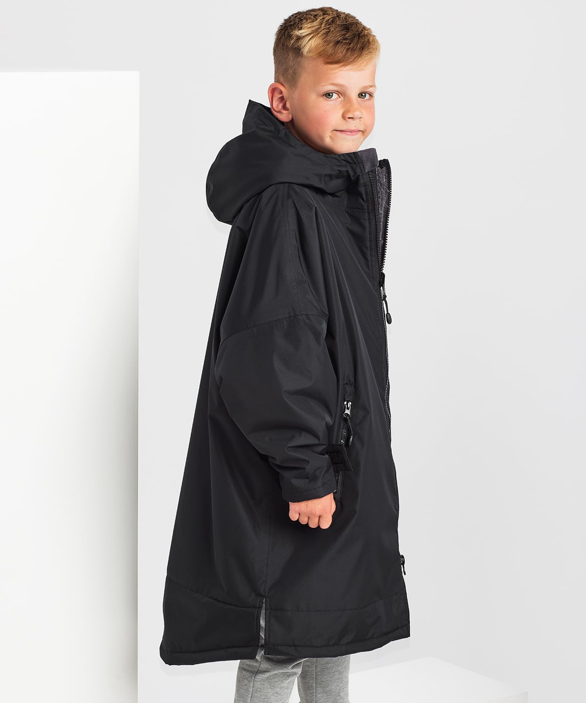 TriDri® TR80B Kids Tridri® Recycled All-Seasons Waterproof Changing Robe