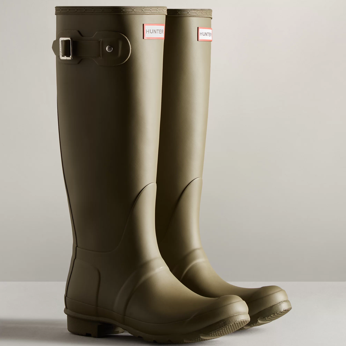 Hunter Original Ladies Tall Wellington Boots#colour_dark-olive